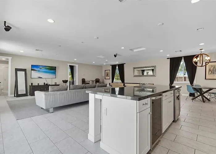 Equinox - Pool & Hot Tub - Mins To Starfire Golf