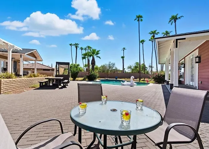 Equinox - Pool & Hot Tub - Mins To Starfire Golf Holiday home
